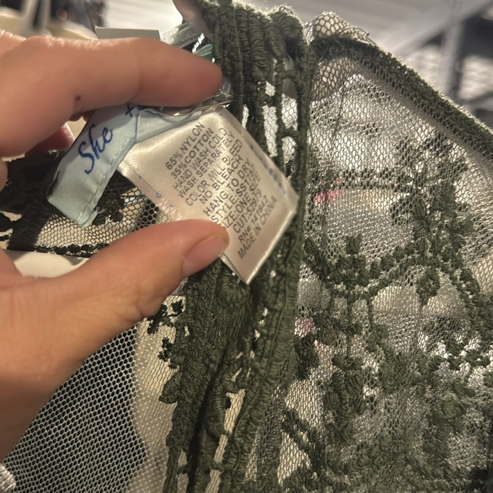 Elegant Green Lace Kimono NWT - Picture 4 of 4